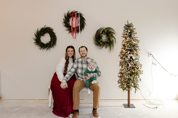 C08A3627 christmas mini shoot