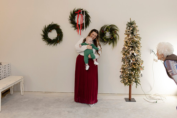 C08A3773 christmas mini shoot