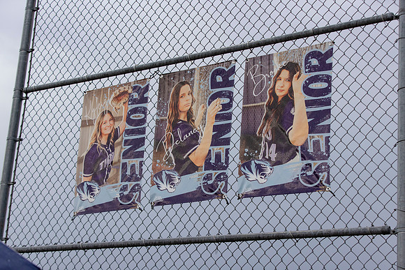 C08A5136senior night