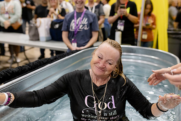 C08A5430 BAPTISM
