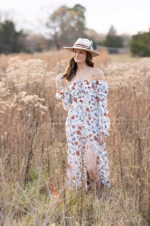 C08A1225 senior shoot