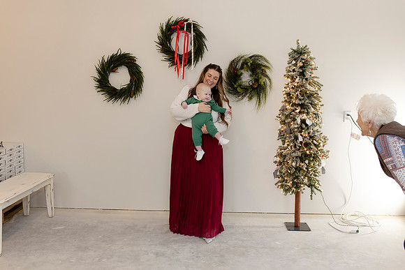 C08A3772 christmas mini shoot