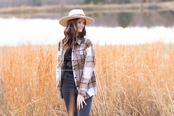 C08A0905 senior shoot