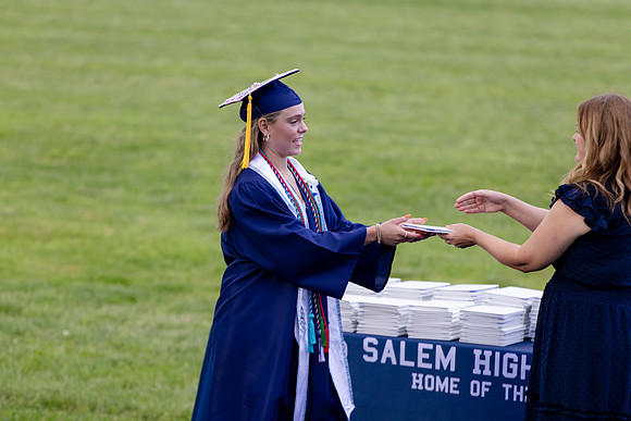 C08A9084graduation