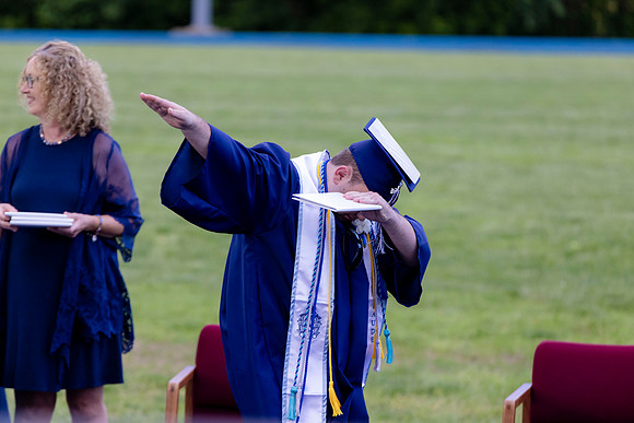 C08A9003graduation