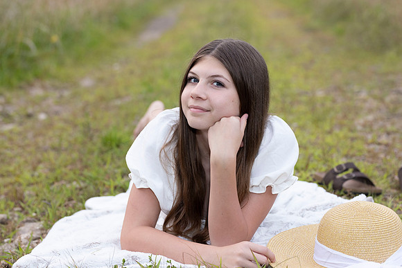 C08A1418sister shoot