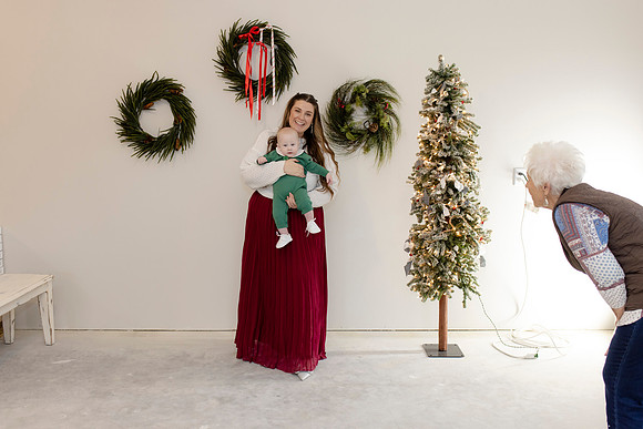 C08A3767 christmas mini shoot