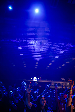 C08A4757 WORSHIP copy