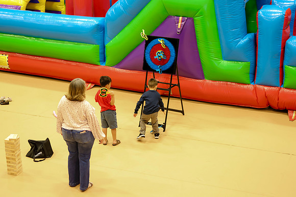 C08A1451 KIDS SUNDAY
