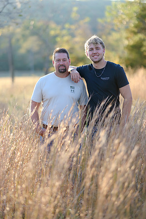 C08A6909 senior photos