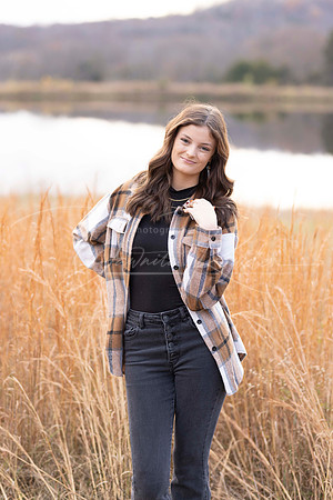 C08A0937 senior shoot