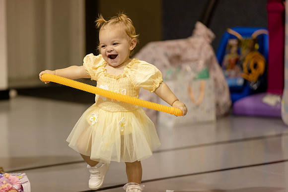 C08A5089 NOELLE 1ST BD