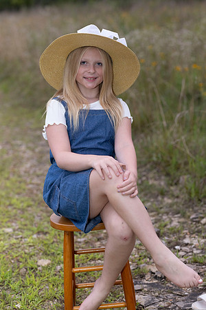 C08A1660sister shoot