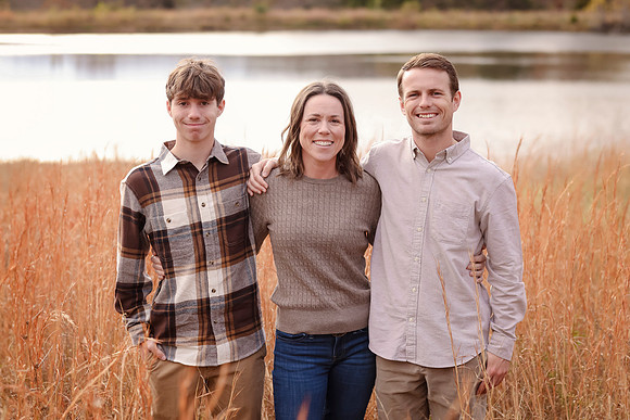 C08A9820 copy FAMILY SHOOT