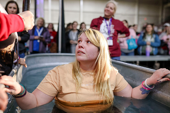 C08A7007 A2B BAPTISM