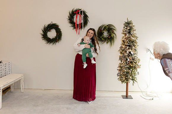 C08A3775 christmas mini shoot