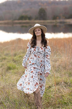 C08A1116 senior shoot