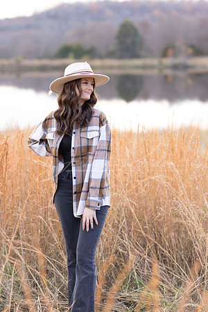 C08A0888 senior shoot