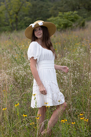 C08A1515sister shoot