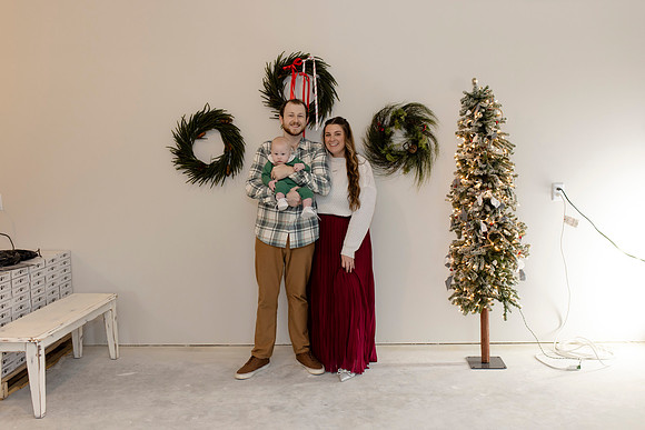 C08A3695 christmas mini shoot
