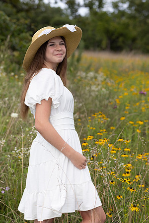 C08A1550sister shoot