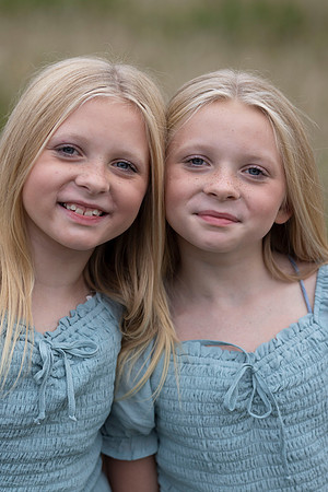 C08A0995sister shoot