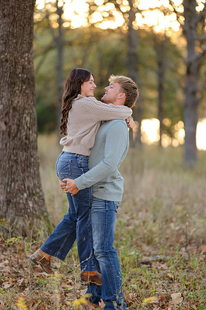 C08A7102 senior photos