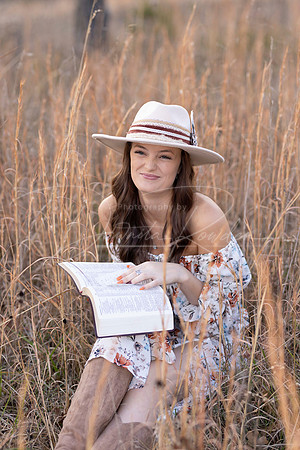 C08A1206 senior shoot