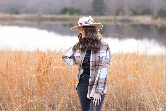 C08A0881 senior shoot