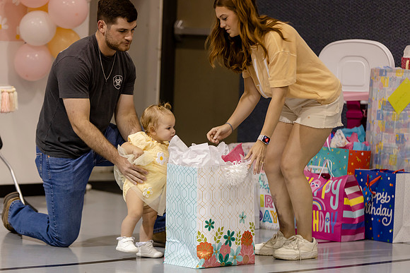 C08A4998 NOELLE 1ST BD