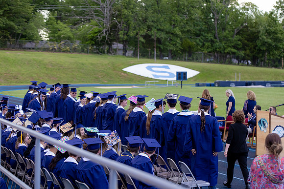 C08A8976graduation