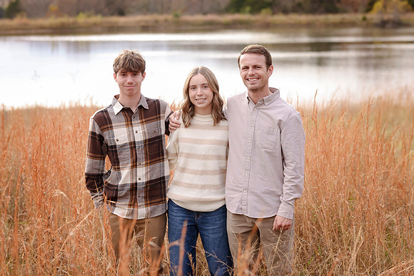 C08A9834 copy FAMILY SHOOT