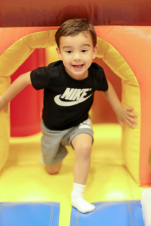 C08A1188 KIDS SUNDAY