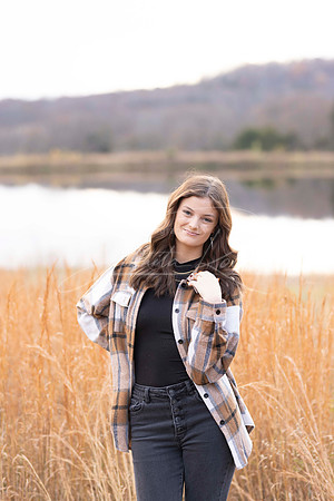 C08A0934 senior shoot