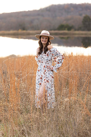 C08A1071 senior shoot