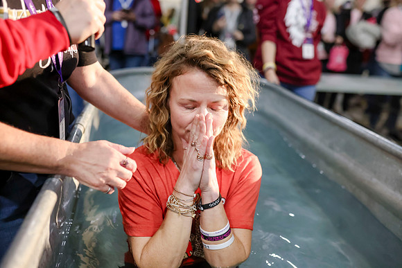 C08A7086 A2B BAPTISM