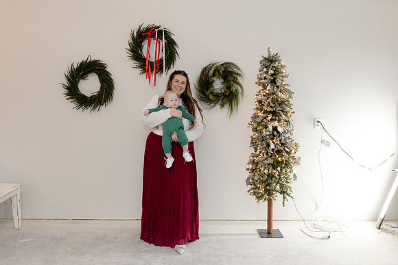 C08A3754 christmas mini shoot