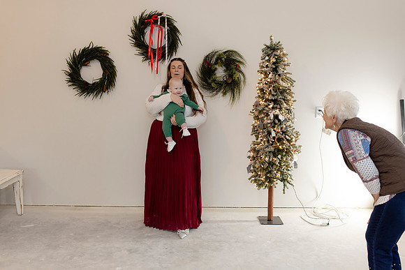 C08A3761 christmas mini shoot