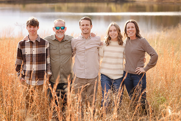 C08A9896 copy FAMILY SHOOT