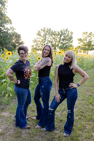 C08A3446BESTIE SHOOT