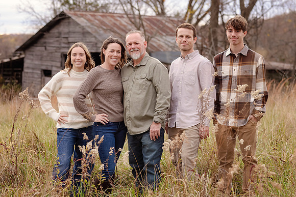 C08A9777 copy FAMILY SHOOT